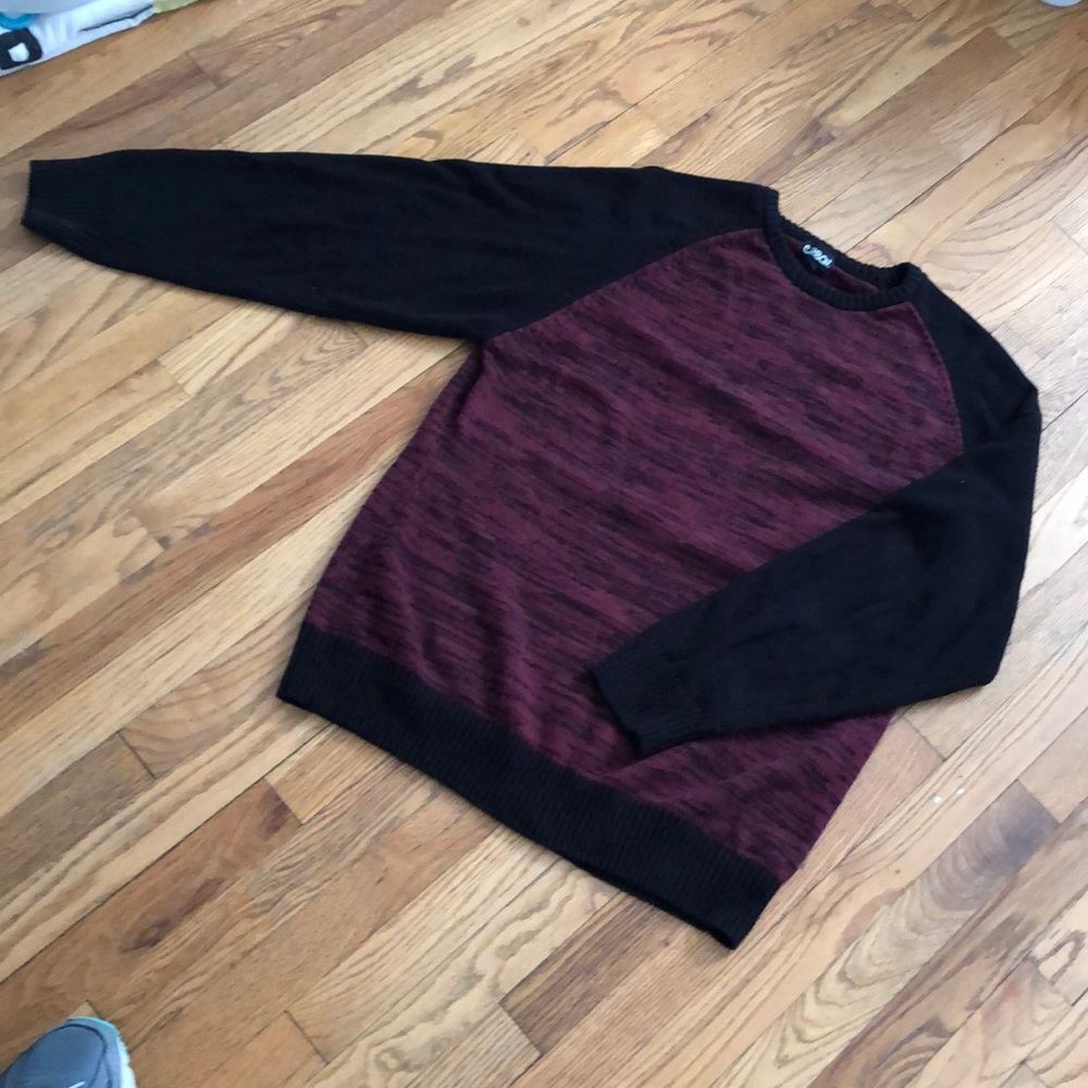 Men’s Black and Burgundy Sweater